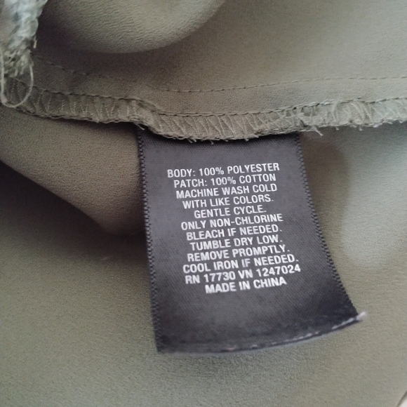 Mossimo sleeveless blouse - Picture 5 of 8